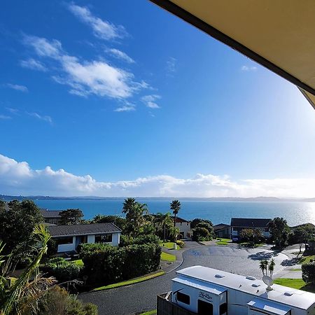 Sea View 5 Bedroom Holiday House Whangaparaoa Exteriör bild