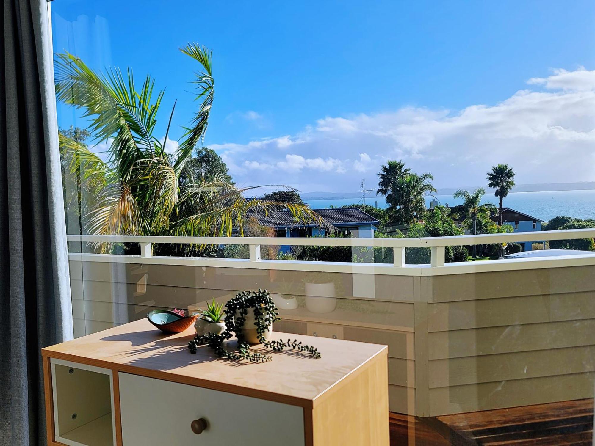 Sea View 5 Bedroom Holiday House Whangaparaoa Exteriör bild